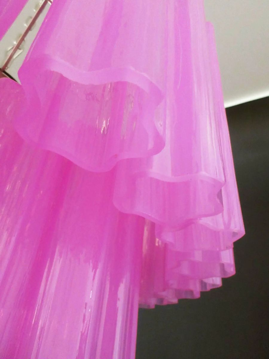 Forma 78 Chandelier – Electric Rose Chandelier