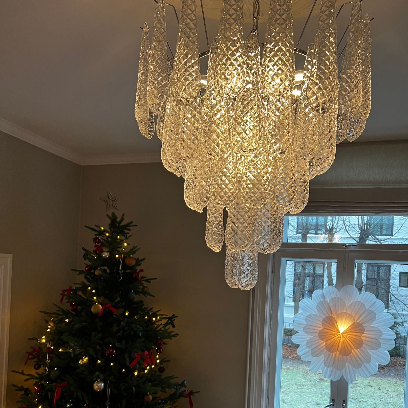 Drop 52 Chandelier