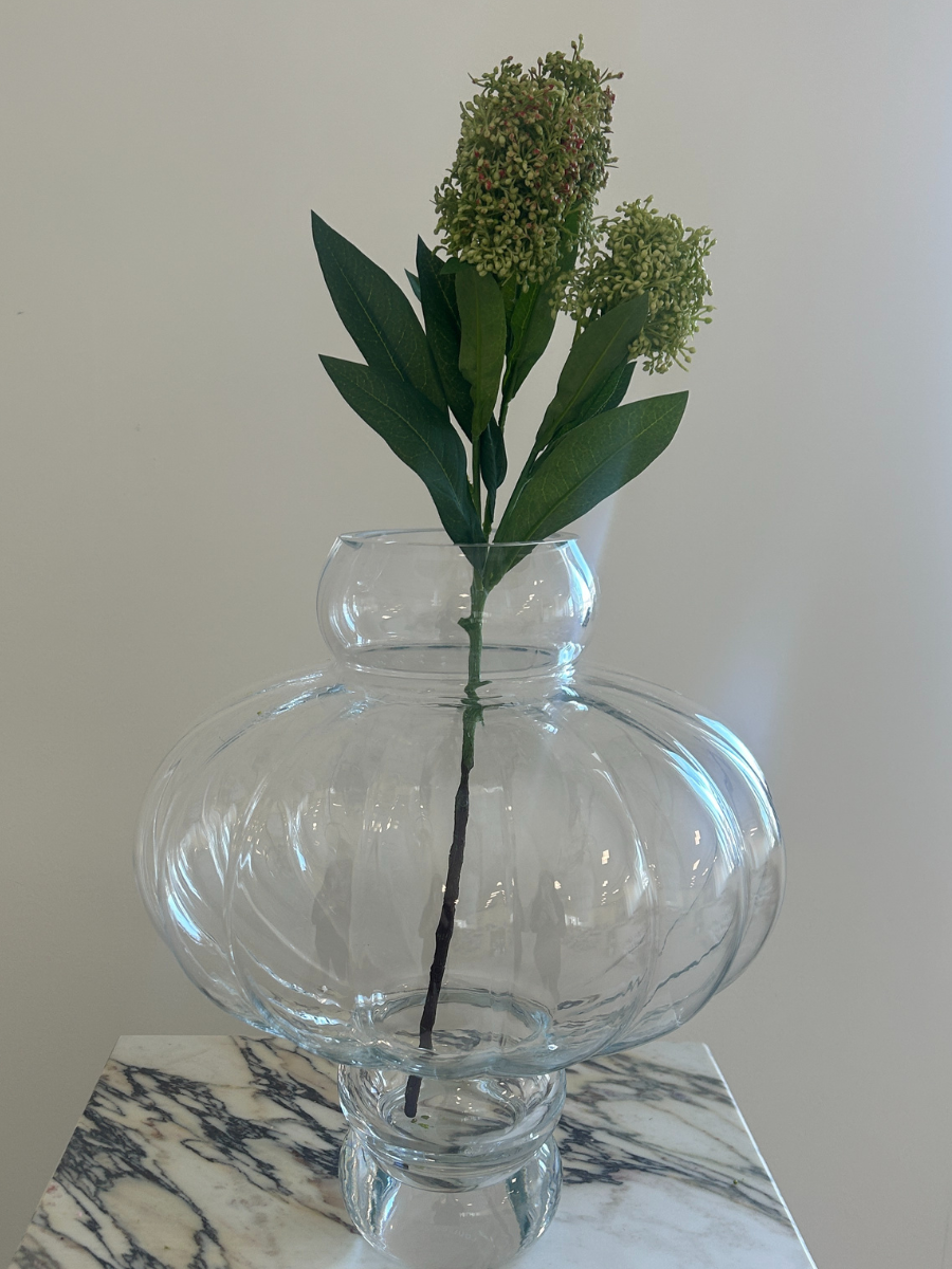 Emerald Skimmia Berry Branch