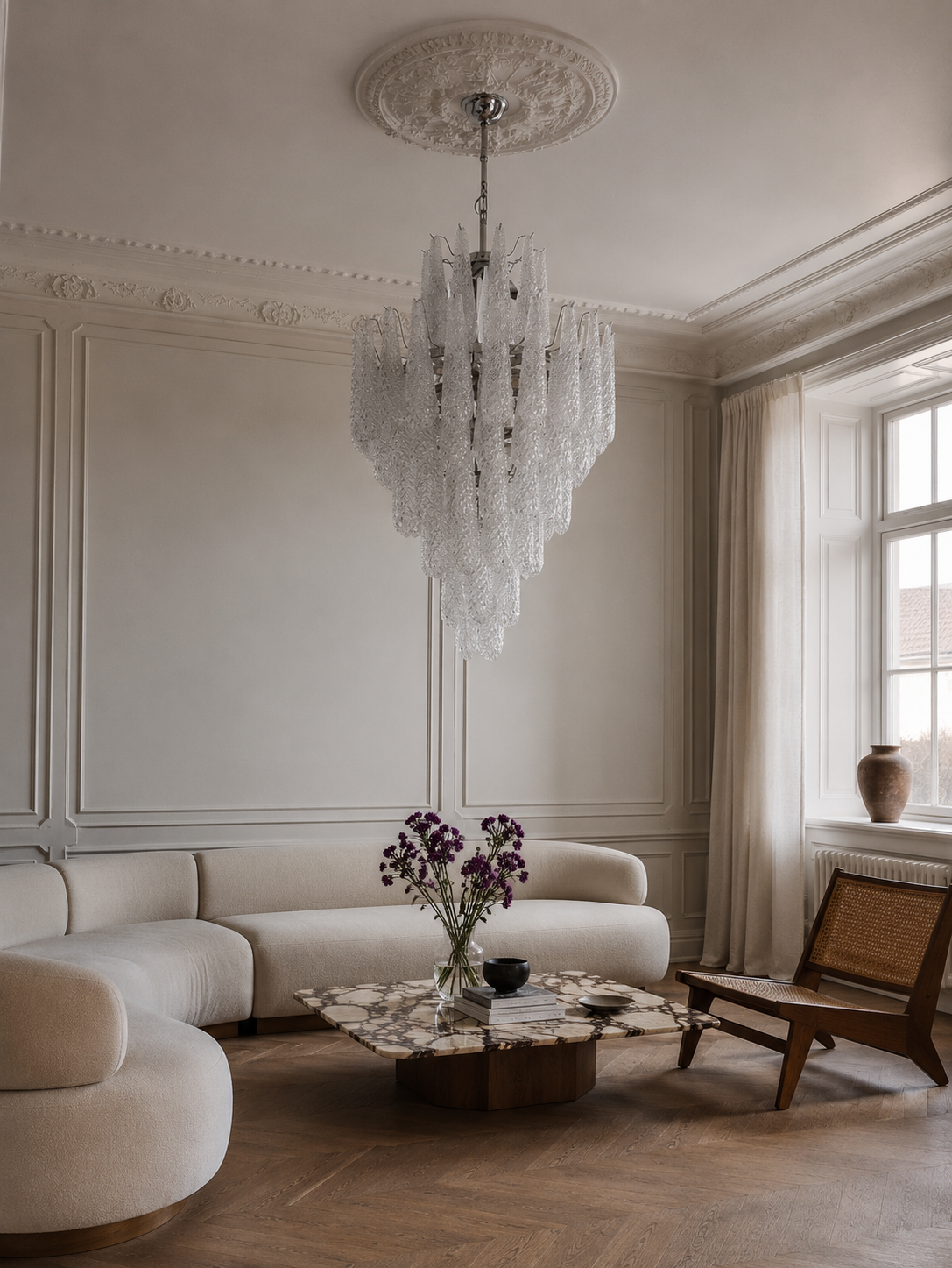 Drop Champagne Chandelier Grande