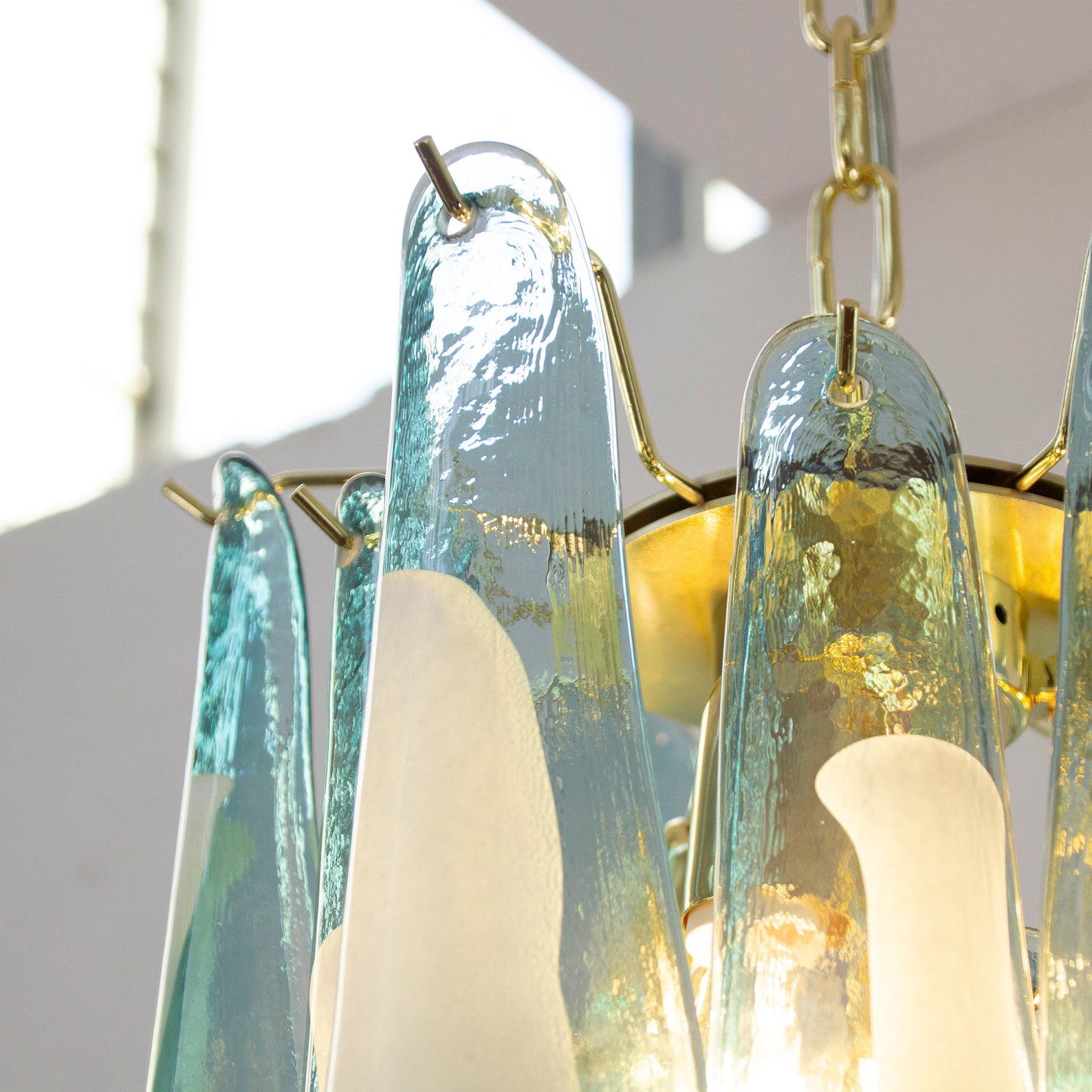 Murano Petali Chandelier Ø45 – Teal Blue