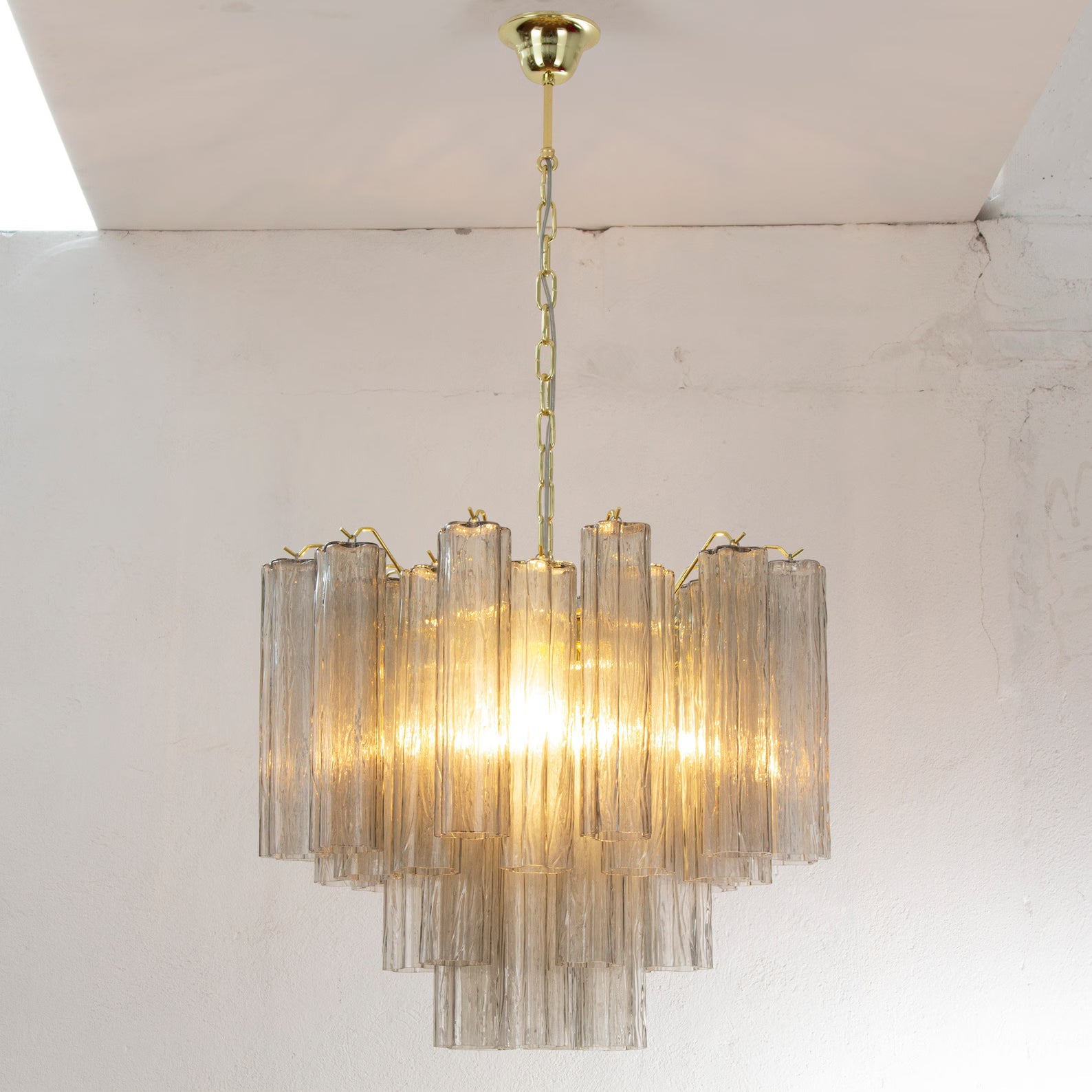Murano Grigio Tronchi Chandelier Ø58 – 36 Tubes