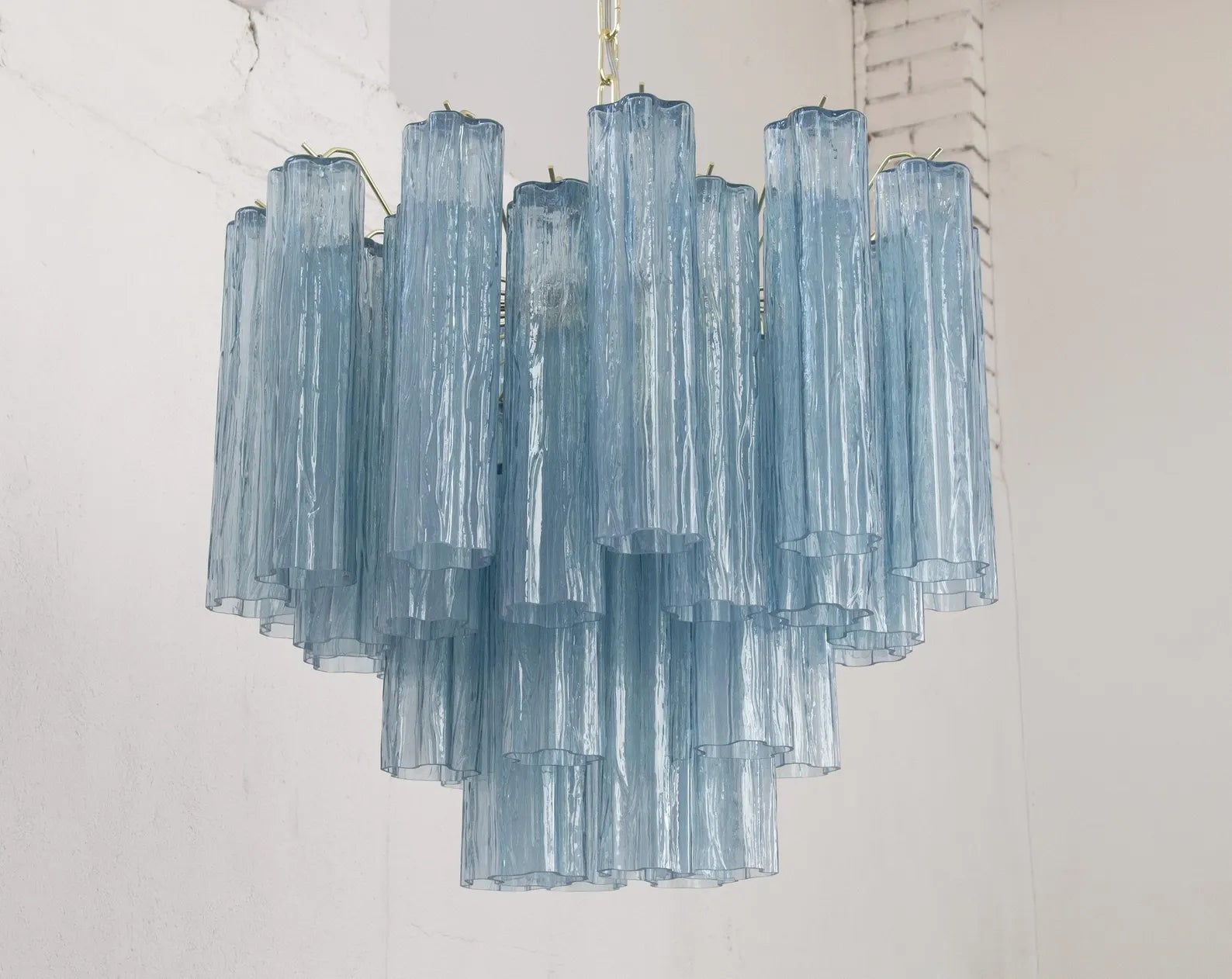 Murano Avior Tronchi Chandelier Ø58 – 36 Tubes