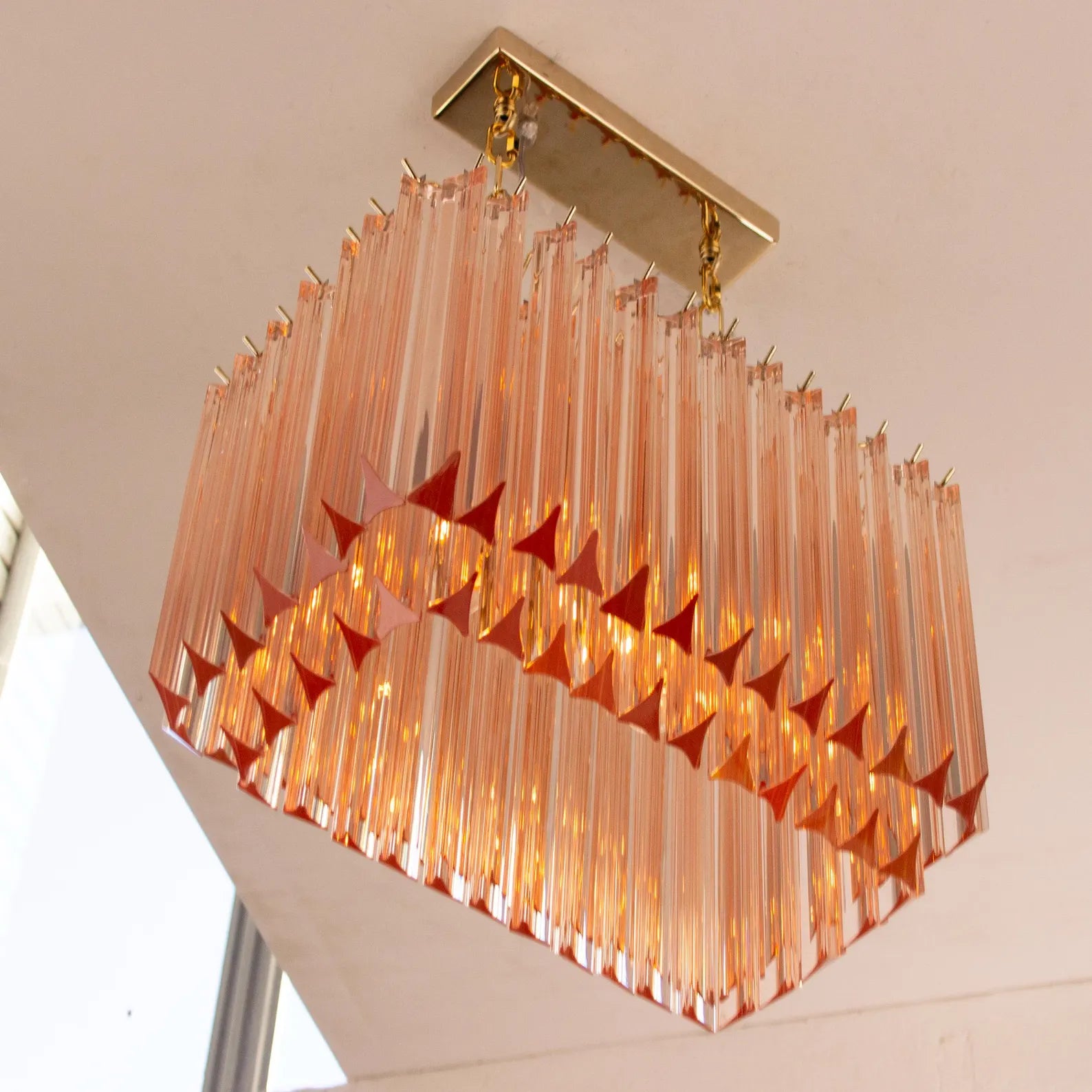 Murano Pink Triedri Chandelier 72 Prisms