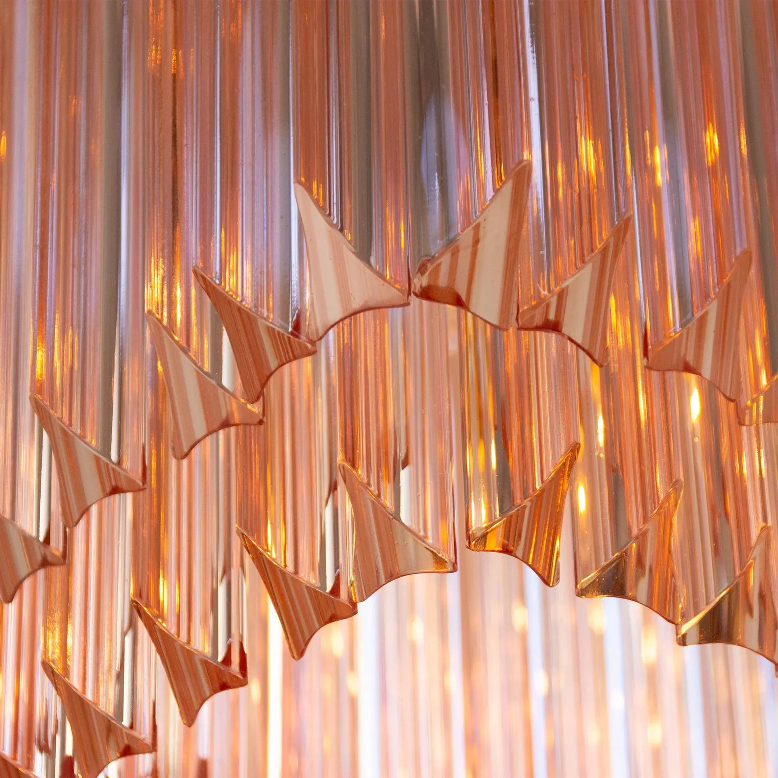 Murano Pink Triedri Chandelier 72 Prisms