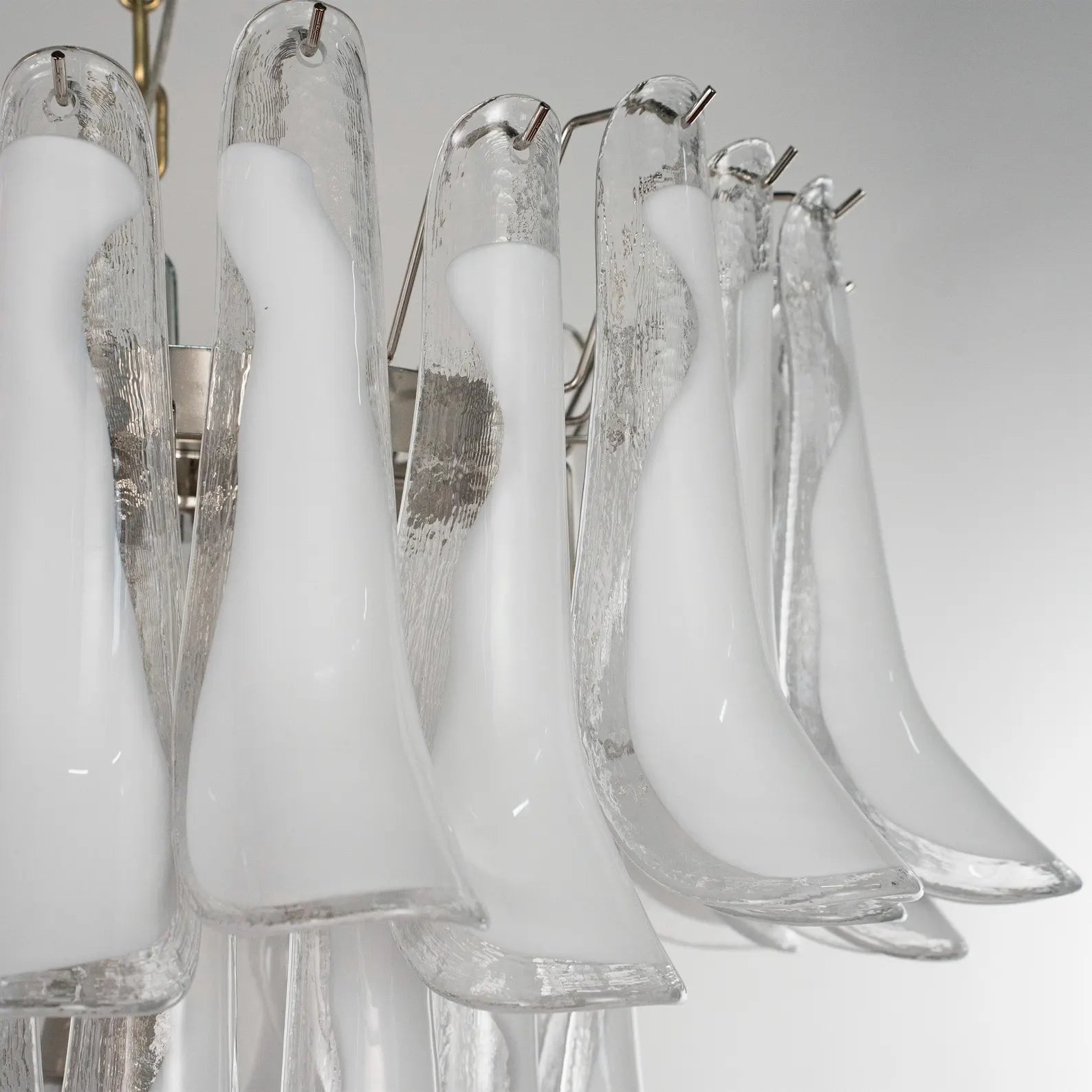 Murano Petali Bianca Chandelier Ø75