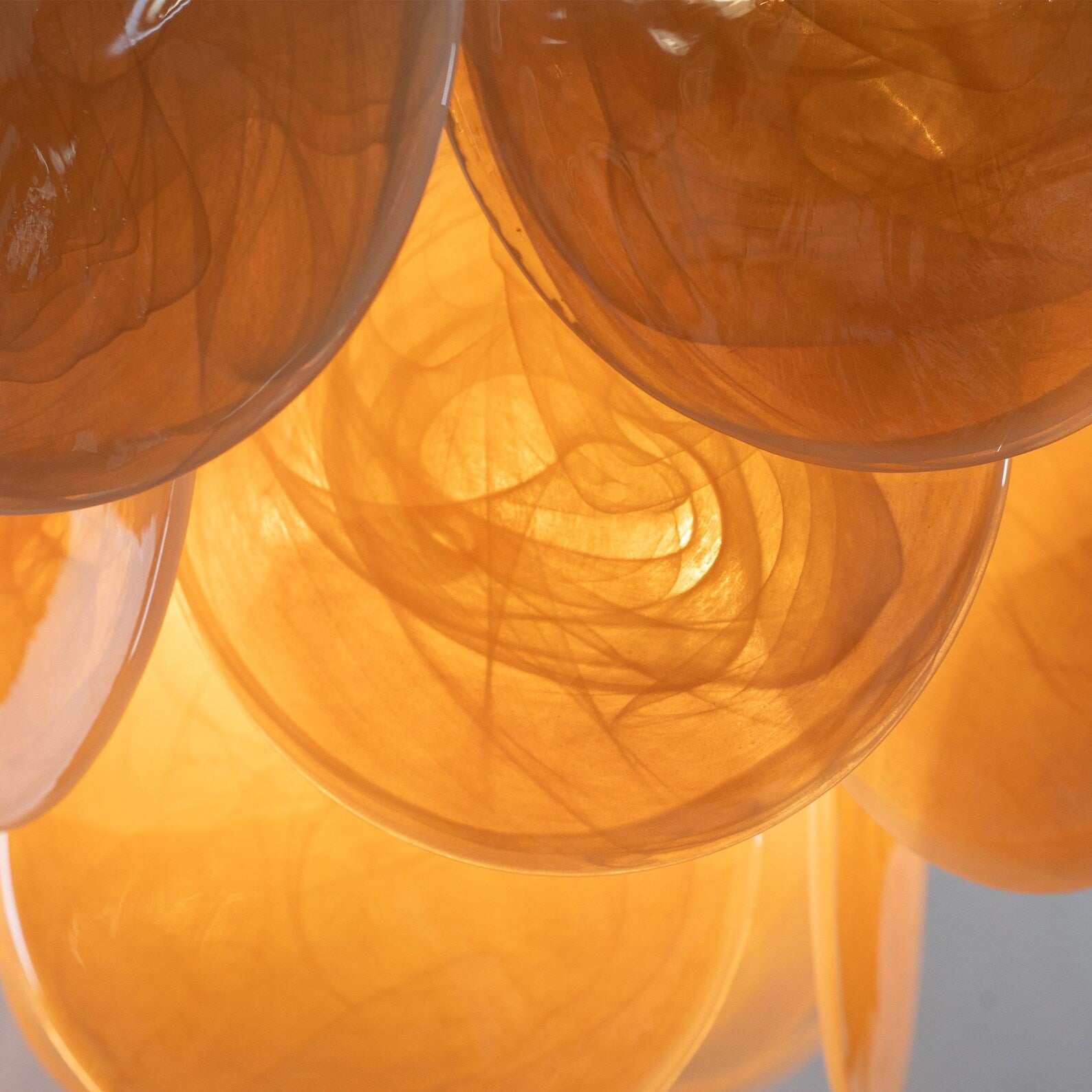 Murano Discs Chandelier Ø45 – Alabaster Amber