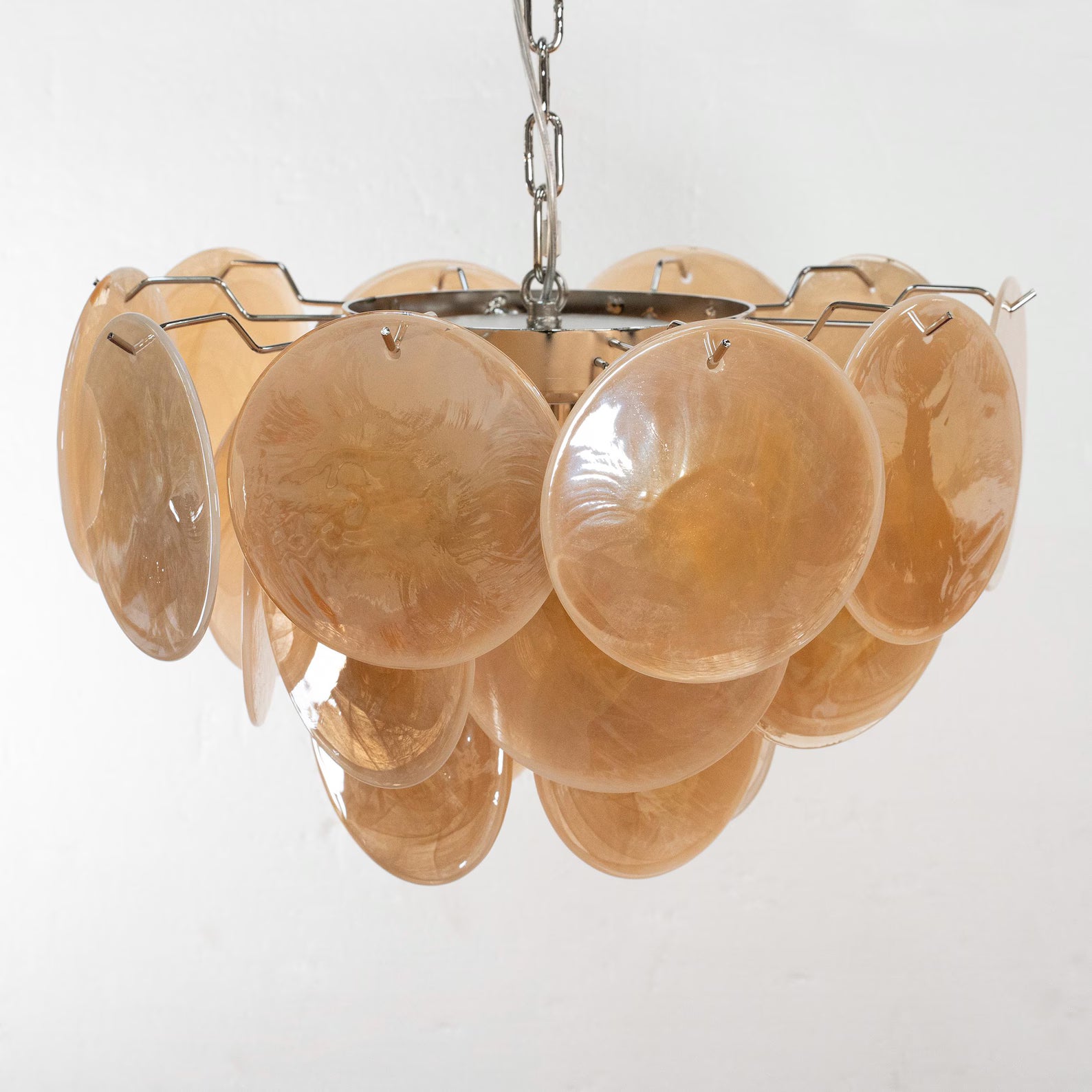 Murano Discs Chandelier Ø45 – Alabaster Amber